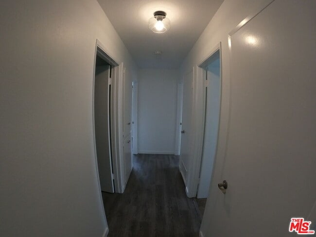 Building Photo - 5421 Hendricksen Dr