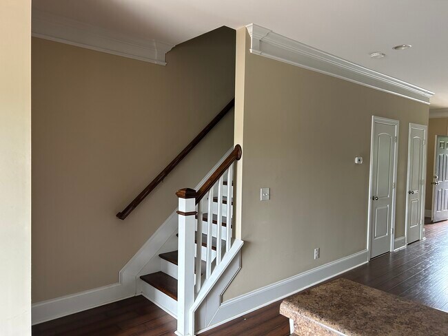 Upstairs - 400 Armour St