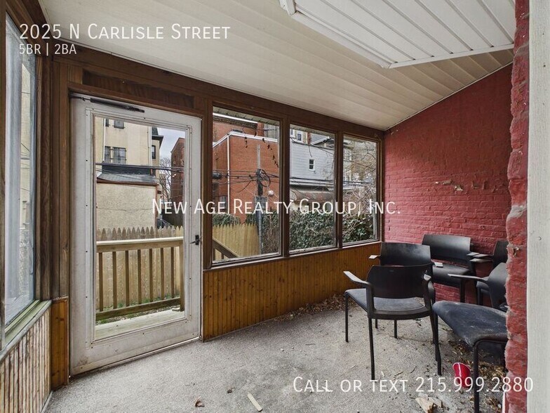 Building Photo - 2025 N Carlisle St