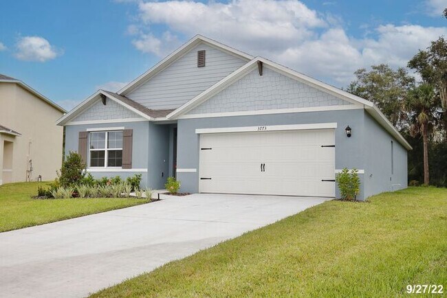 Building Photo - Modern 4/2 Home in Sanford with Open Concept Living and 2 Car Garage!