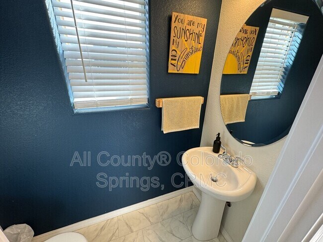 Building Photo - 8145 Phyllite Dr