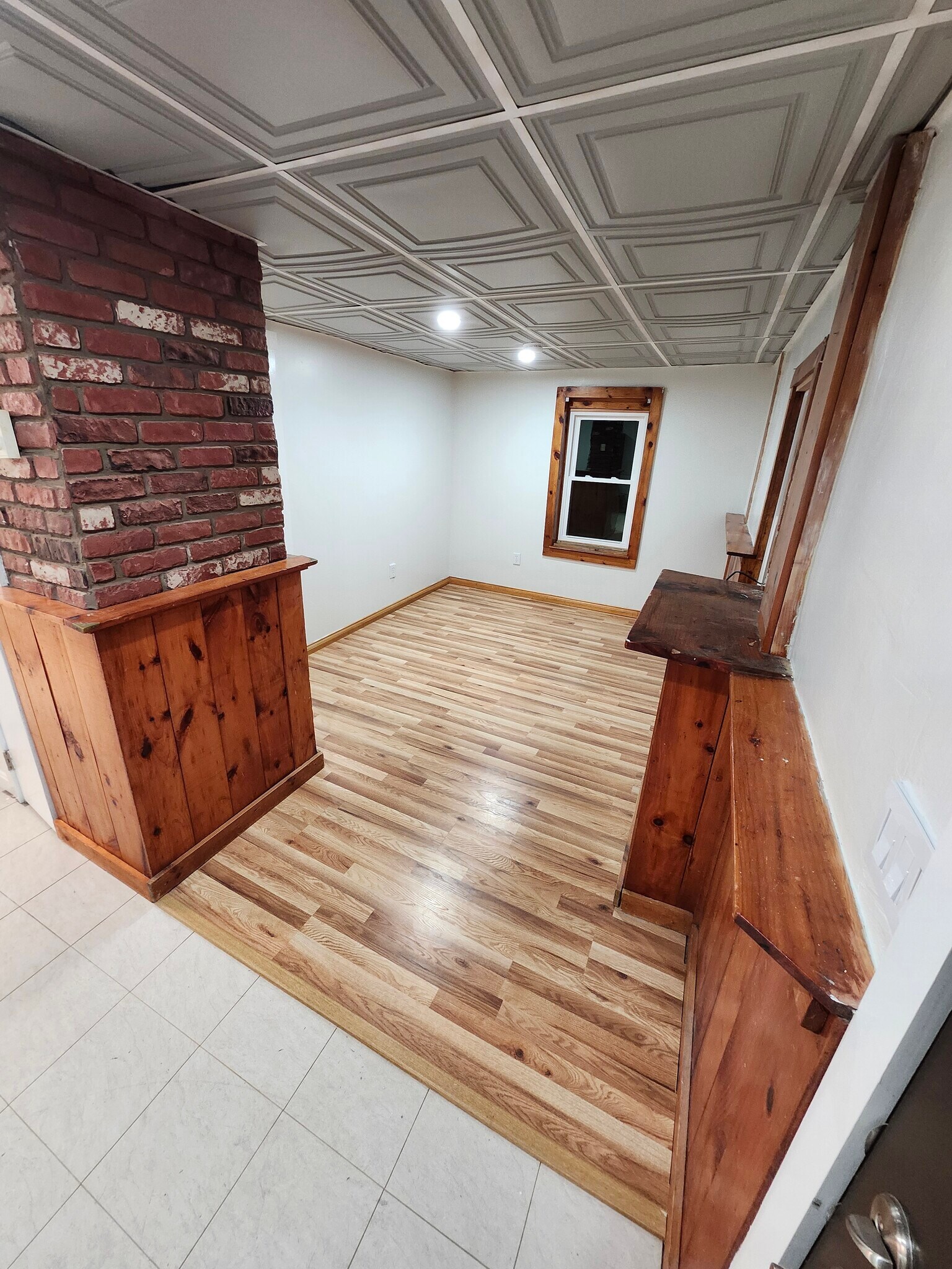 Building Photo - 44 Nashua St