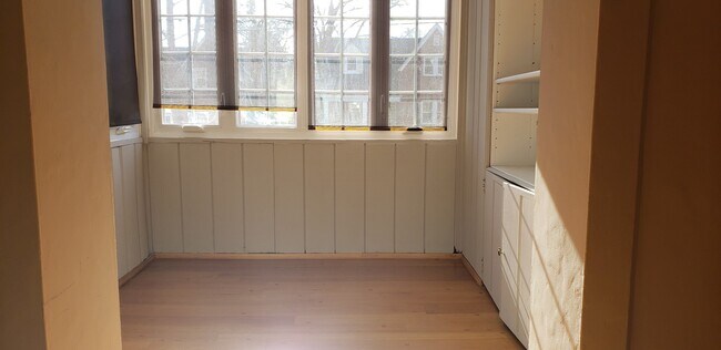 Building Photo - Spacious Tudor-style home in Woodridge DC convenient to Catholic U & Brookland Metro