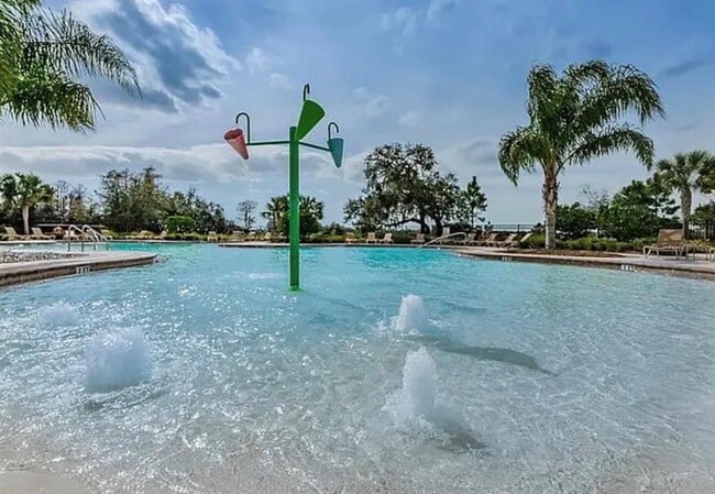 Building Photo - 13363 Crest Lake Dr