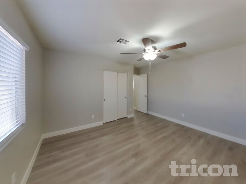 Building Photo - 1110 Edgestone Mark Ave