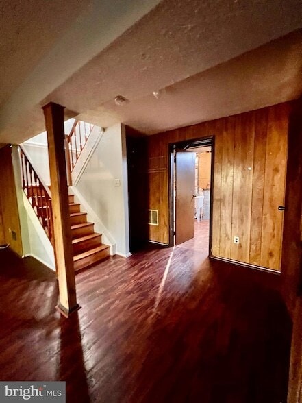 Building Photo - 8104 Willowdale Ct