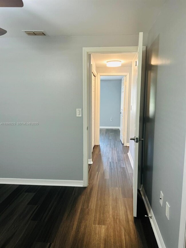 Building Photo - 2013 Finland Dr