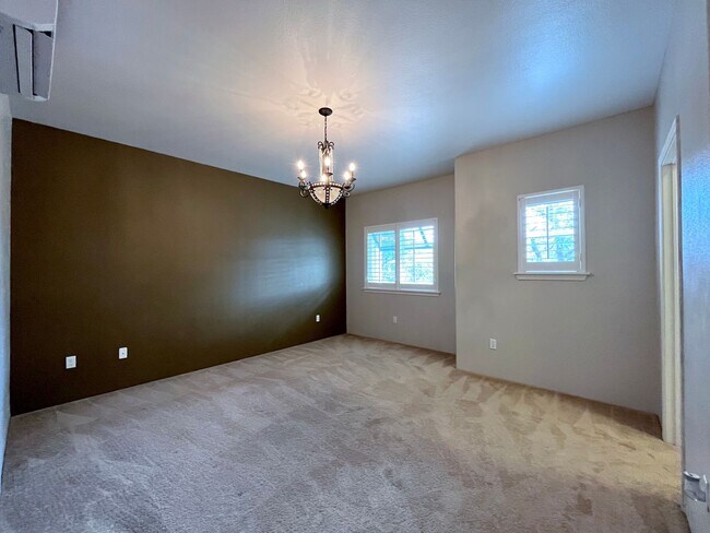 Building Photo - 431 Manawai St