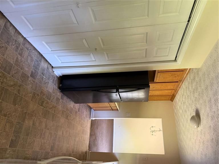 Building Photo - 25 Hunters Ridge Dr