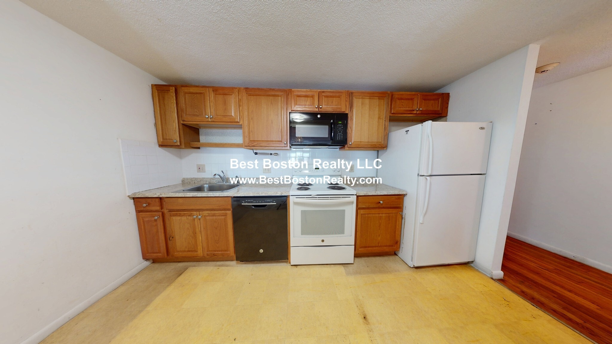 Building Photo - 435 Shirley St