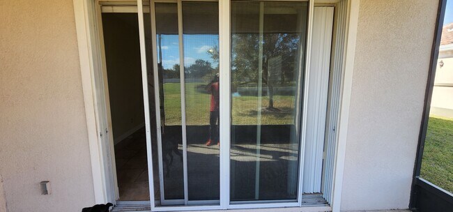 Building Photo - 3 Bed/2.5 Bath in Cypress Reserve