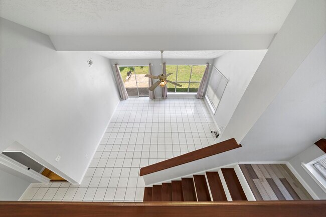 Building Photo - 13938 Plantation Valley Dr