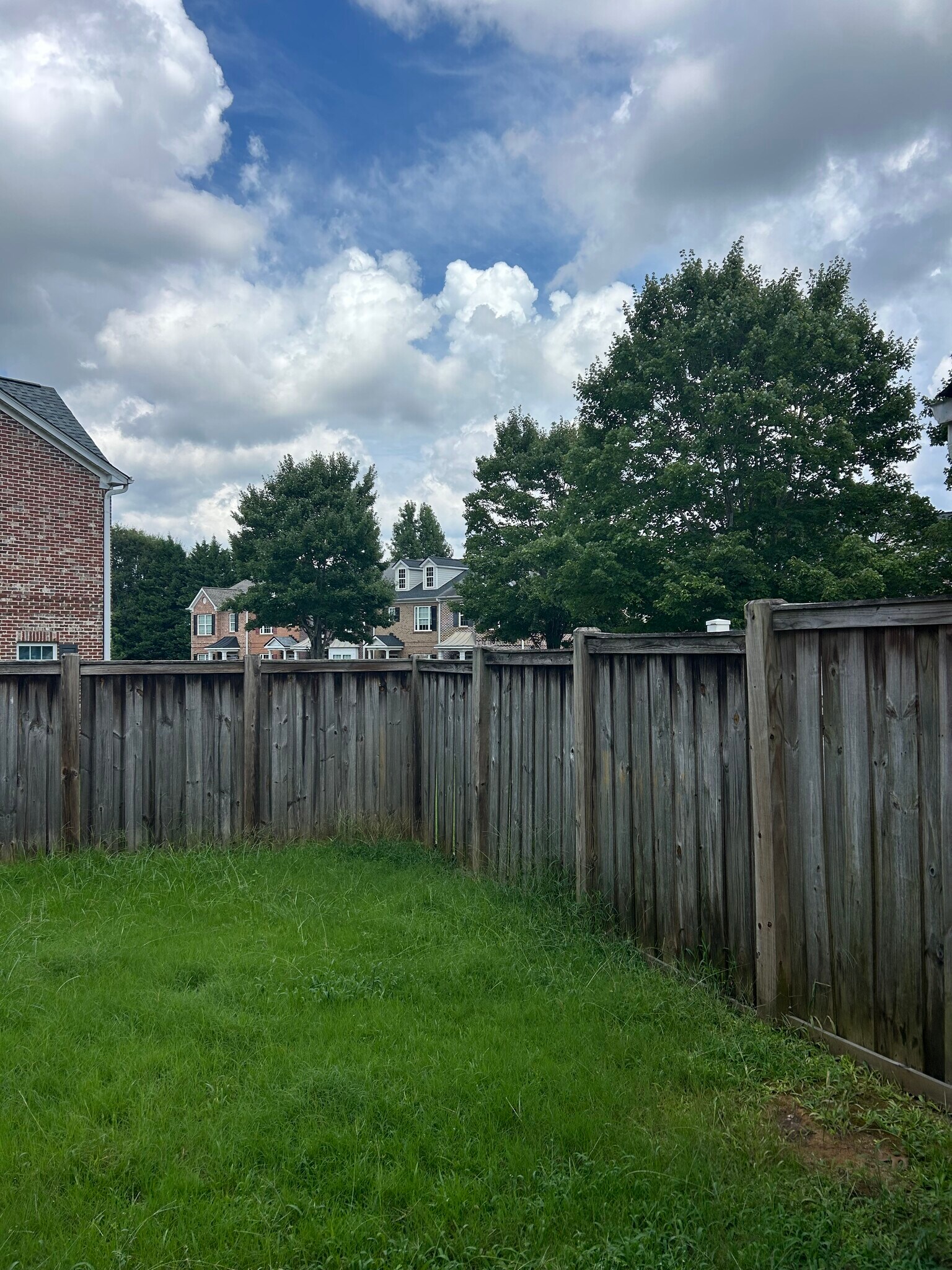 Building Photo - 1701 Heights Cir NW