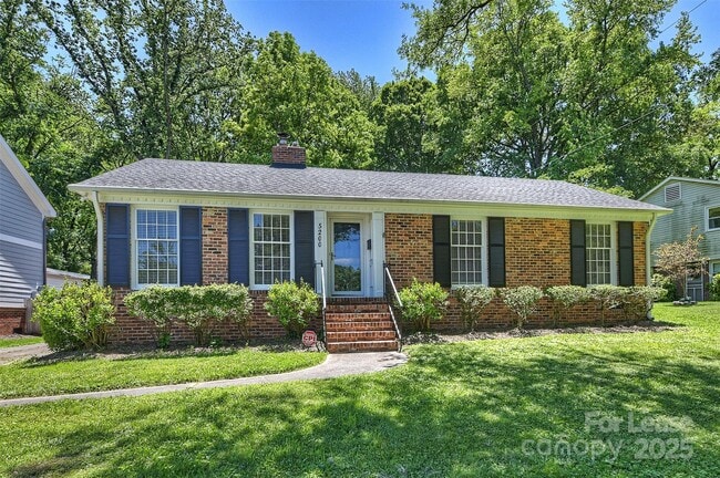 Primary Photo - 5200 Murrayhill Rd