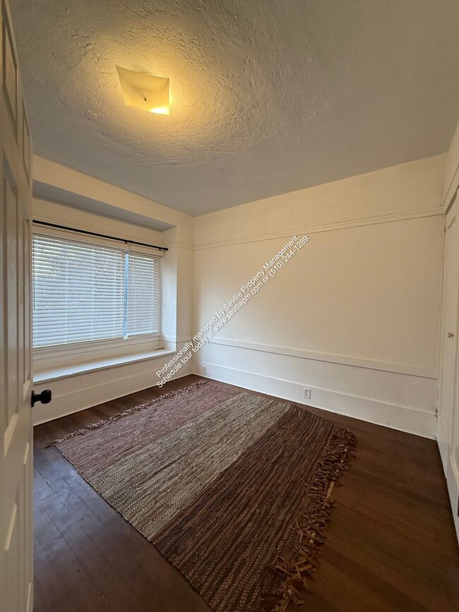 Building Photo - 18th and Filbert St