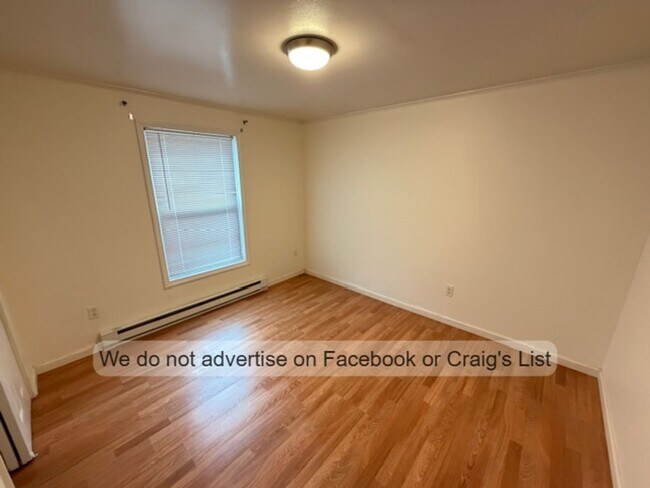 Building Photo - Rolling Springs- Pecan Drive