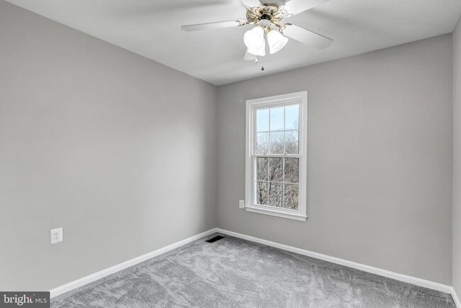Building Photo - 12109 Stallion Ct