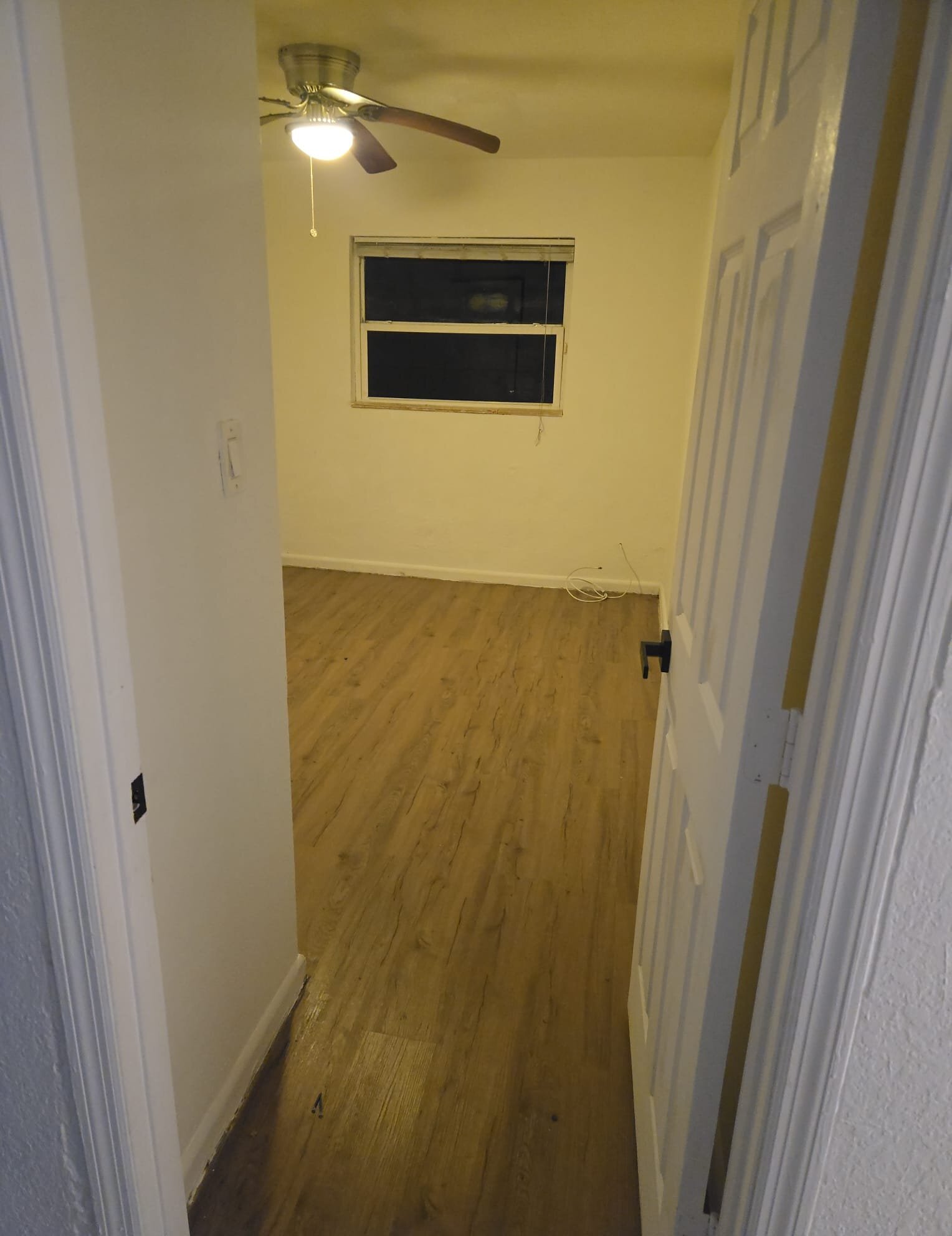 Building Photo - 1615 Avenue E