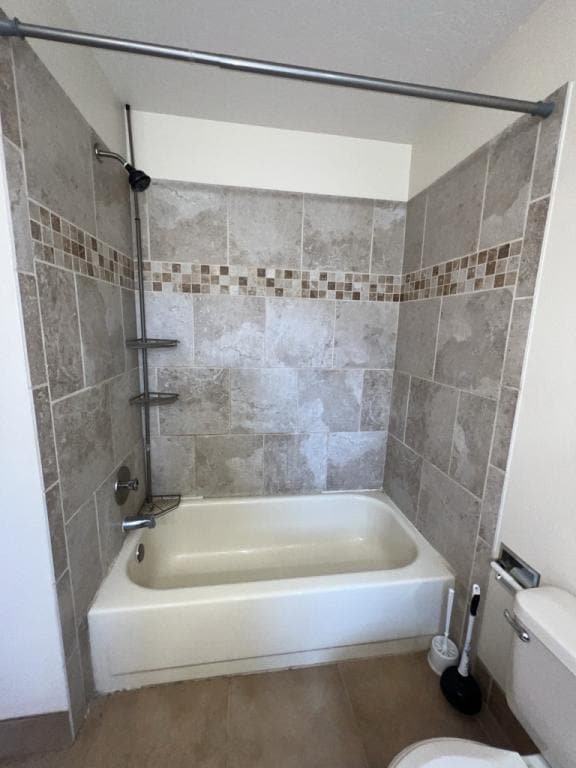 Building Photo - 404 Bayview Dr