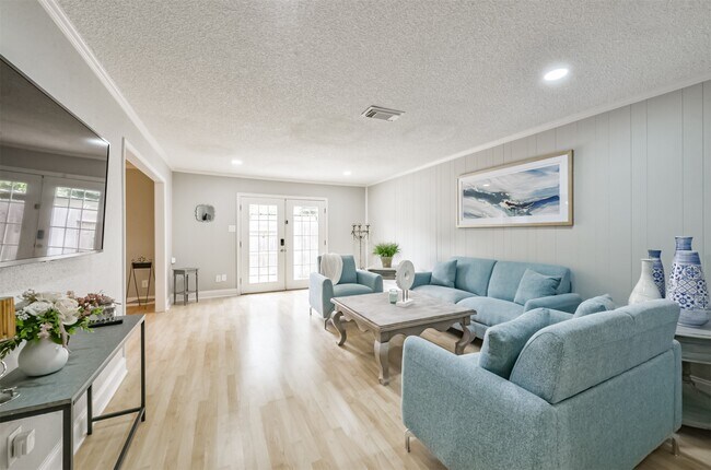 Building Photo - 14111 Misty Meadow Ln