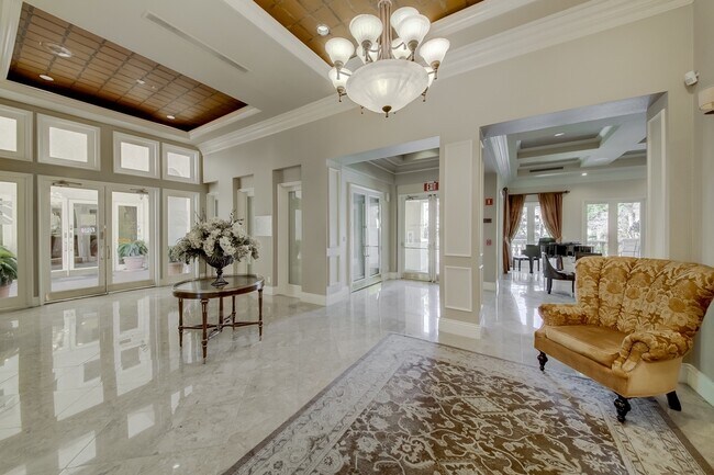 Building Photo - Meridian  Fully FURNISHED Condo with Strip...