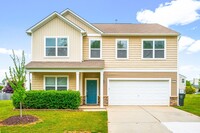 Building Photo - **Spacious & Updated 5/3 in Beautiful Meba...