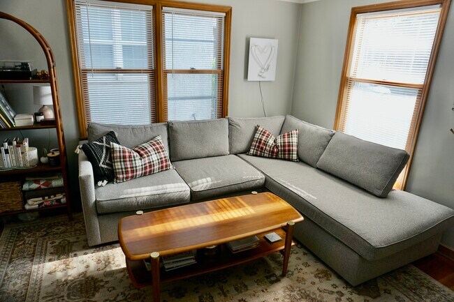 Building Photo - 5203 France Ave S