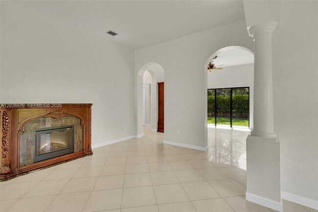 Building Photo - 18861 SW 77th Ct