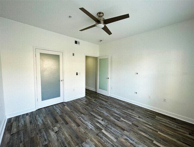 Building Photo - 12012 Villanova Dr