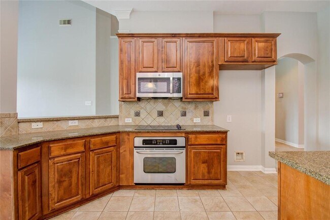 Building Photo - 18015 Darling Point Ct