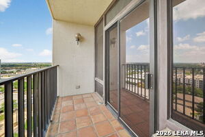 Building Photo - 7701 Wurzbach Rd