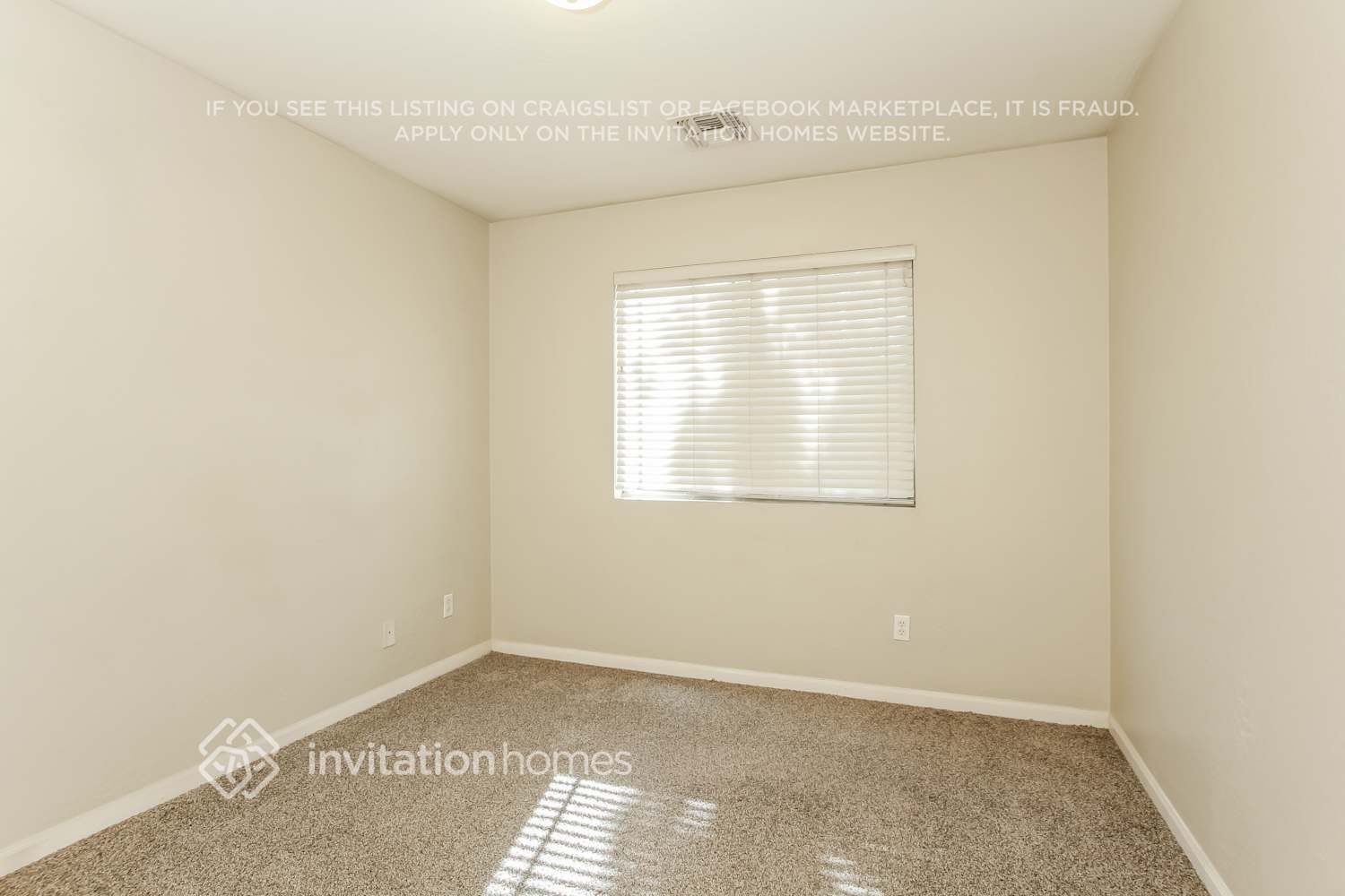 Building Photo - 12918 W Lamar Rd