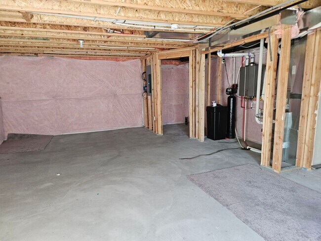Building Photo - Charming 3 Bed, 2.5 Bath in Tooele