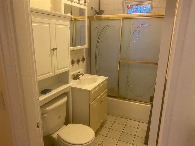 Building Photo - 242 Hyde Park Ave