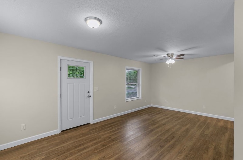 Building Photo - 4023 Hawthorne St