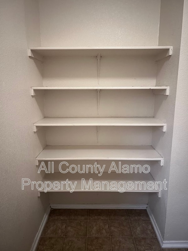 Building Photo - 7431 Cedar Farm