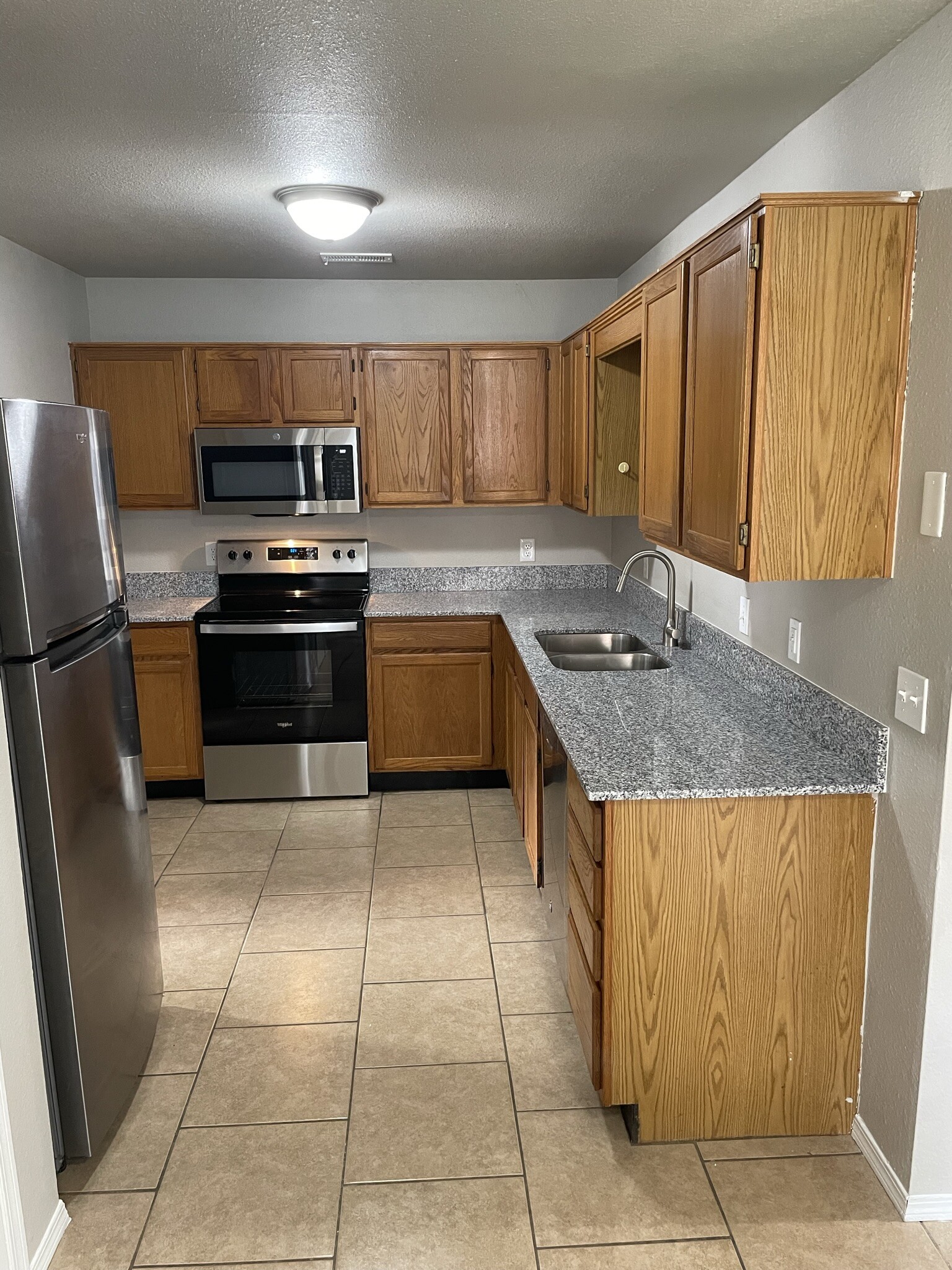 Kitchen - 1382 N Dawn Dr