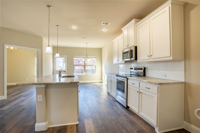 Building Photo - 6819 Topaz Dr