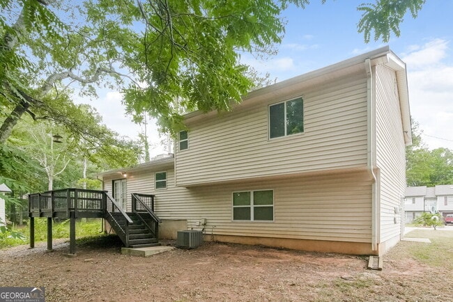 Building Photo - 4061 Wylie Ln