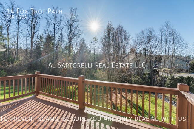 Building Photo - 14 Fox Trot Path