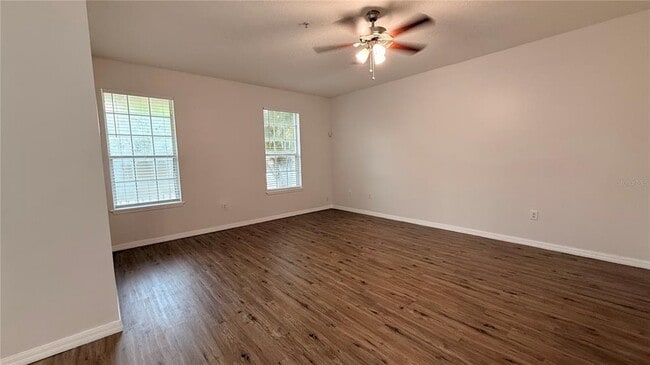 Building Photo - 7129 Red Lantern Dr