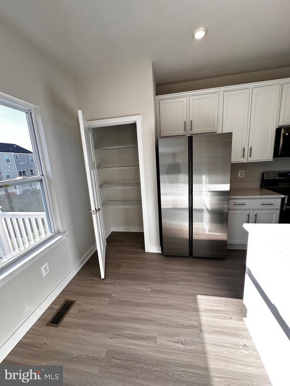 Building Photo - 30 Trotting Rd