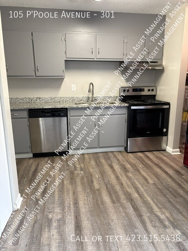 Building Photo - 105 P'Poole Ave