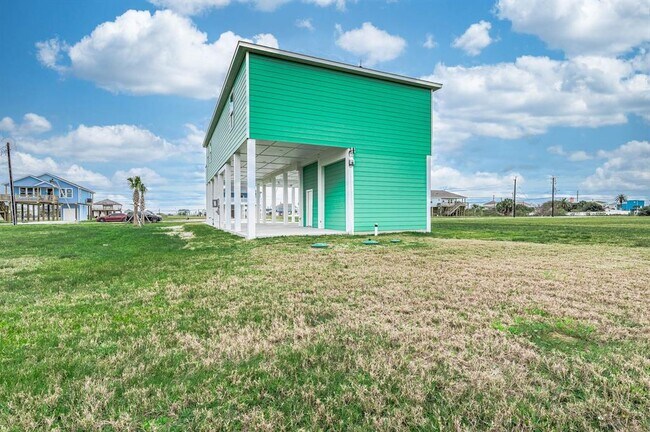 Building Photo - 4014 Mitote Dr