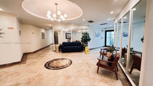 Building Photo - 900 River Reach Dr