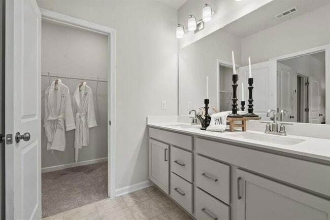 Building Photo - 339 Sammon Wy