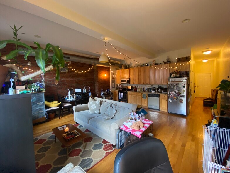 Building Photo - 1508 Green St