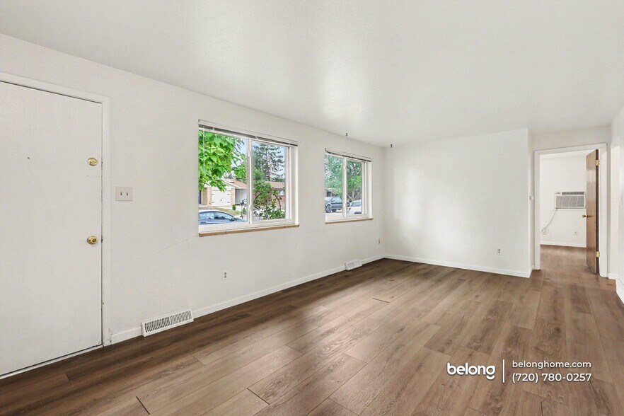 Building Photo - 5318 Flower Cir