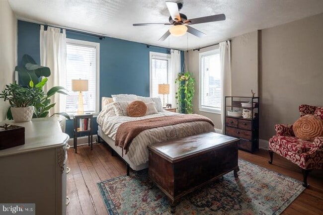 Building Photo - 229 Benezet St