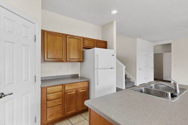 Building Photo - 8155 Ventana Azul Ave NW